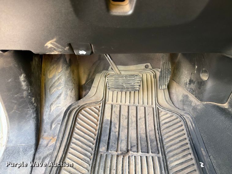 image for item FI2083 2020 Chevrolet Silverado 1500 Ext. Cab pickup truck