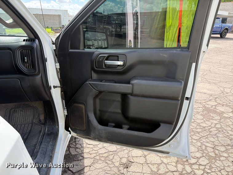 image for item FI2083 2020 Chevrolet Silverado 1500 Ext. Cab pickup truck