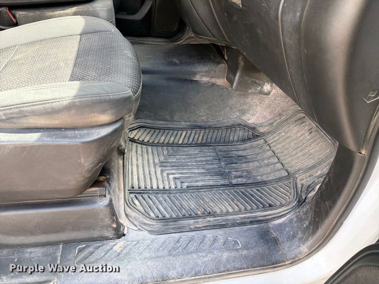 image for item FI2083 2020 Chevrolet Silverado 1500 Ext. Cab pickup truck