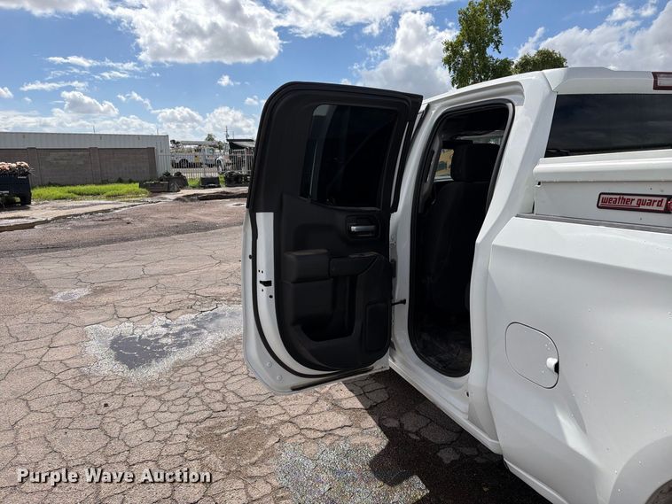image for item FI2083 2020 Chevrolet Silverado 1500 Ext. Cab pickup truck
