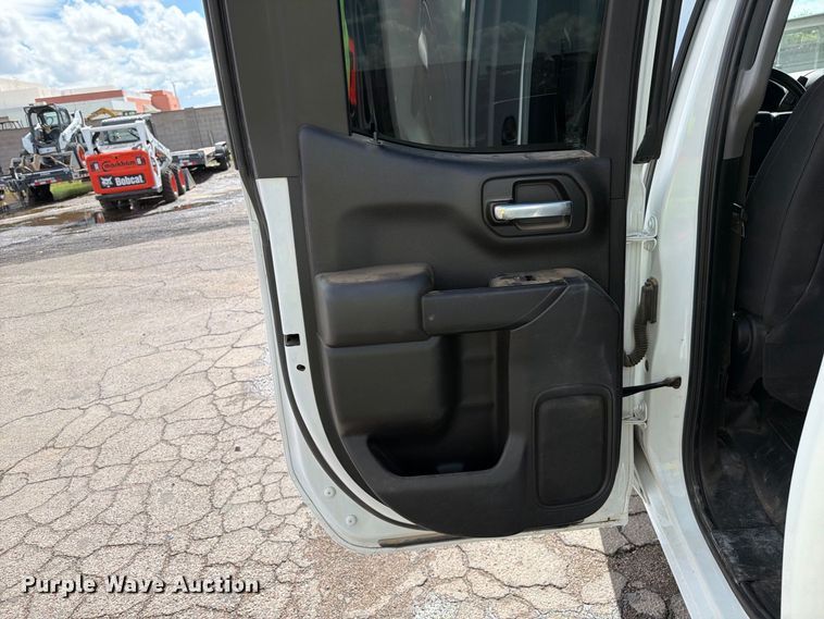 image for item FI2083 2020 Chevrolet Silverado 1500 Ext. Cab pickup truck
