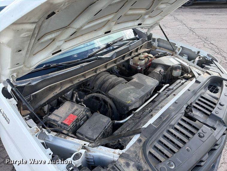 image for item FI2083 2020 Chevrolet Silverado 1500 Ext. Cab pickup truck