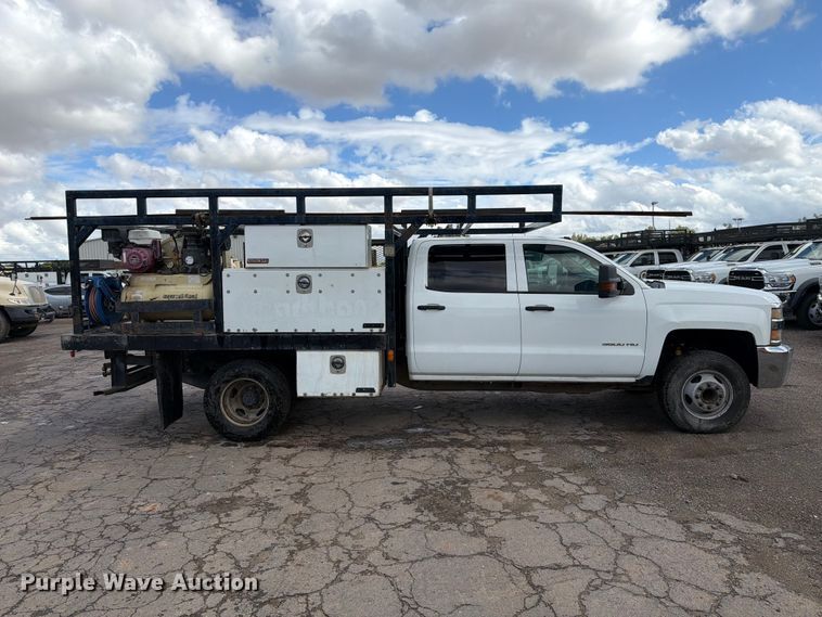 image for item FI2084 2016 Chevrolet Silverado 3500HD Crew Cab flatbed pickup truck
