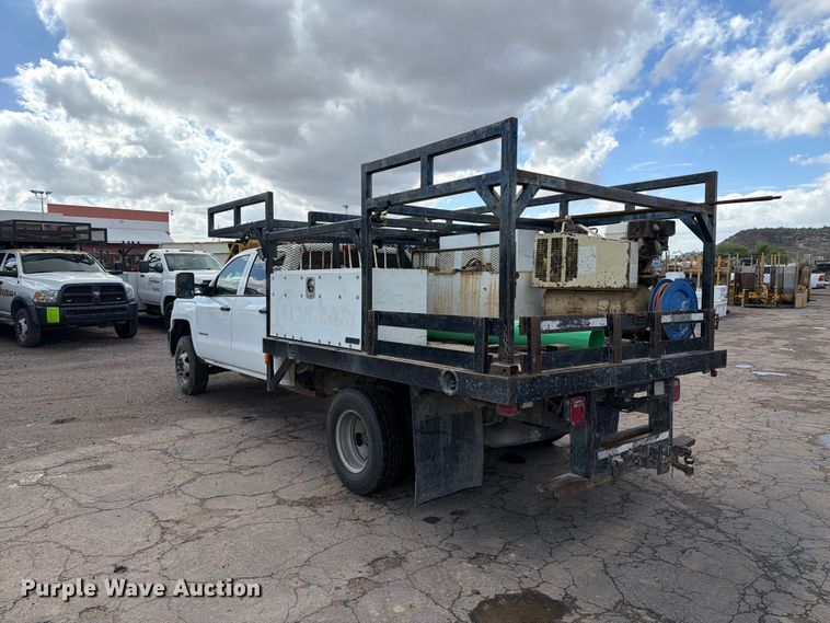 image for item FI2084 2016 Chevrolet Silverado 3500HD Crew Cab flatbed pickup truck