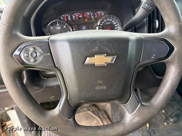 image for item FI2084 2016 Chevrolet Silverado 3500HD Crew Cab flatbed pickup truck