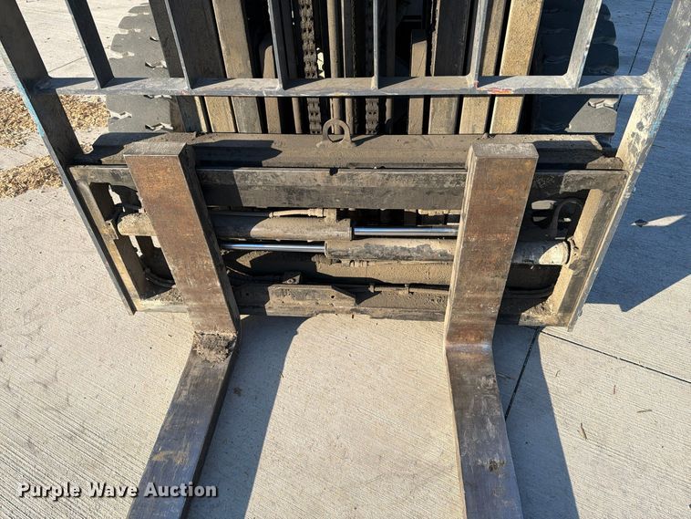 image for item FK2228 2017 Unicarriers P50 forklift