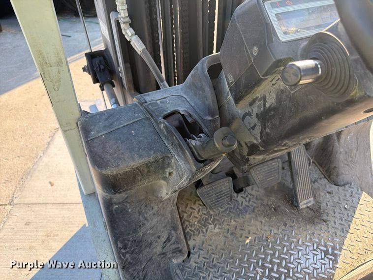 image for item FK2228 2017 Unicarriers P50 forklift