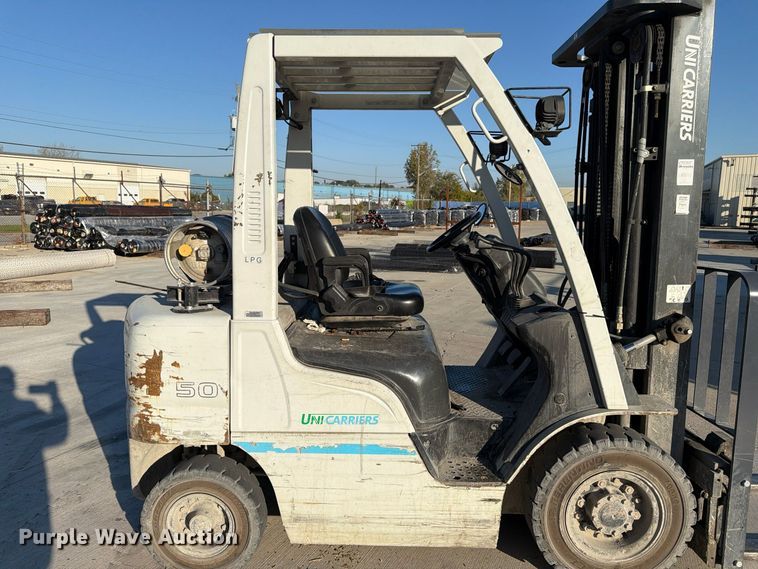 image for item FK2228 2017 Unicarriers P50 forklift