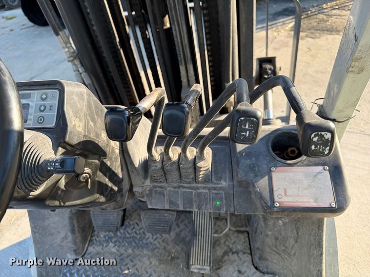 image for item FK2228 2017 Unicarriers P50 forklift