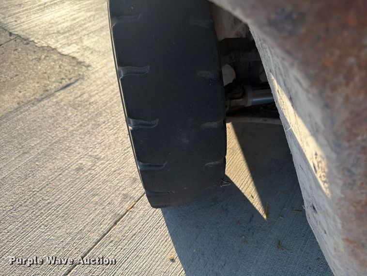 image for item FK2229 2018 Unicarriers PF70 forklift