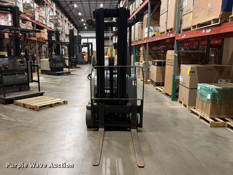 image for item FK2230 2019 Crown RC5545-40 forklift