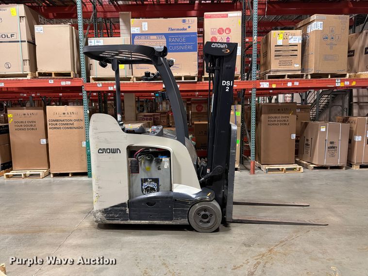 image for item FK2230 2019 Crown RC5545-40 forklift