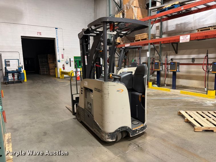 image for item FK2230 2019 Crown RC5545-40 forklift