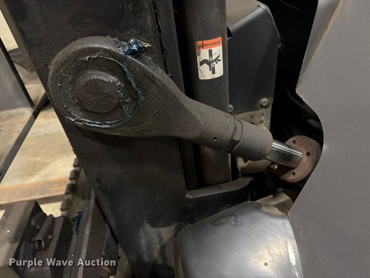 image for item FK2230 2019 Crown RC5545-40 forklift