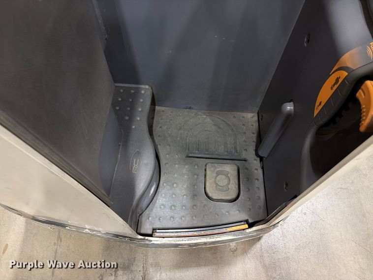 image for item FK2230 2019 Crown RC5545-40 forklift