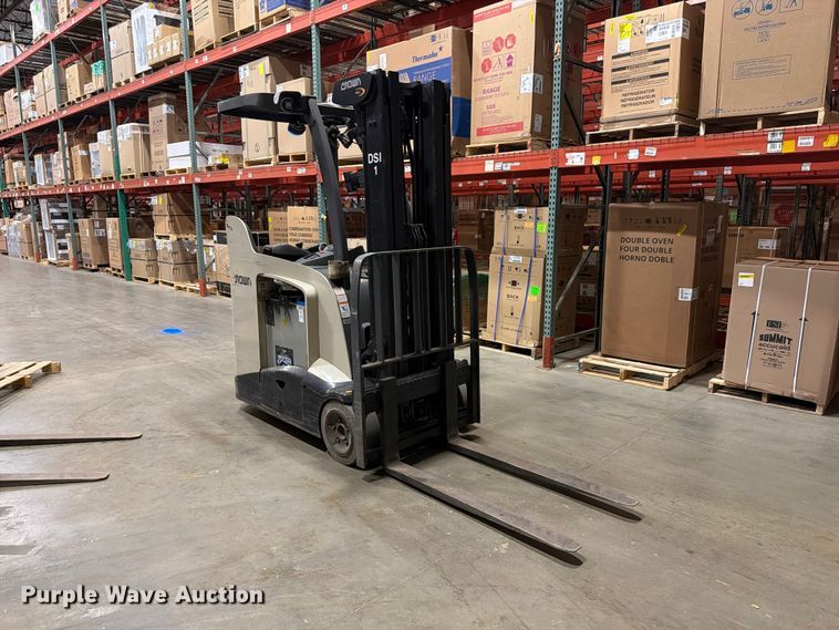 image for item FK2231 2019 Crown RC5545-40 forklift