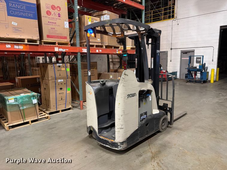 image for item FK2231 2019 Crown RC5545-40 forklift