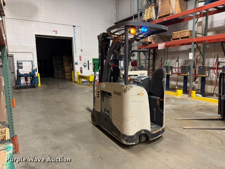 image for item FK2231 2019 Crown RC5545-40 forklift
