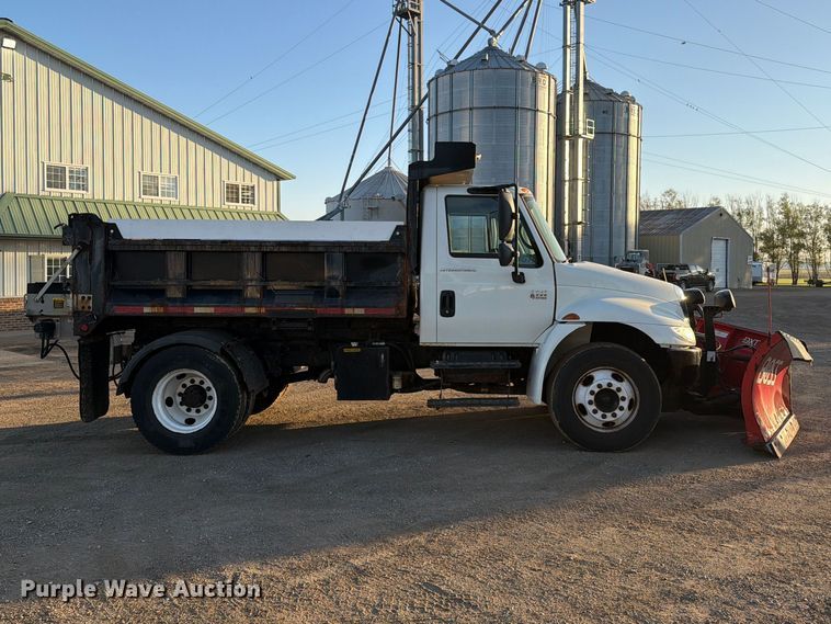 image for item FK4202 2006 International 4300 dump truck
