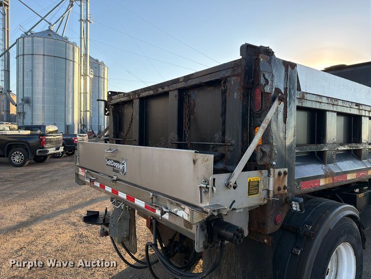image for item FK4202 2006 International 4300 dump truck