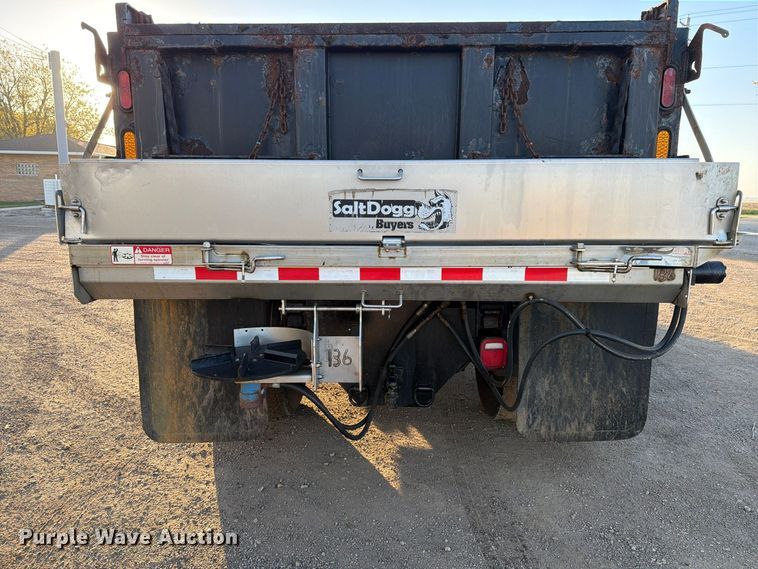 image for item FK4202 2006 International 4300 dump truck
