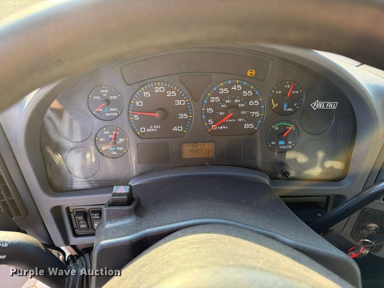 image for item FK4202 2006 International 4300 dump truck