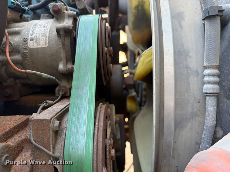 image for item FK4202 2006 International 4300 dump truck