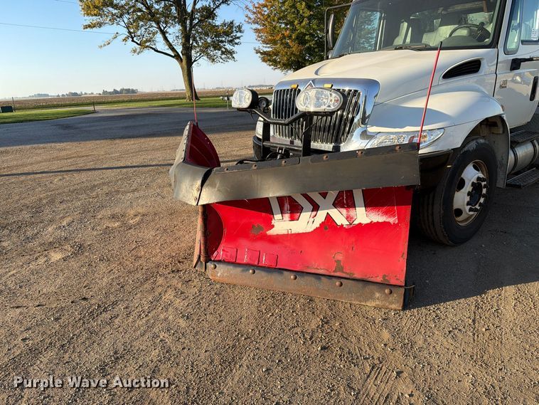 image for item FK4202 2006 International 4300 dump truck