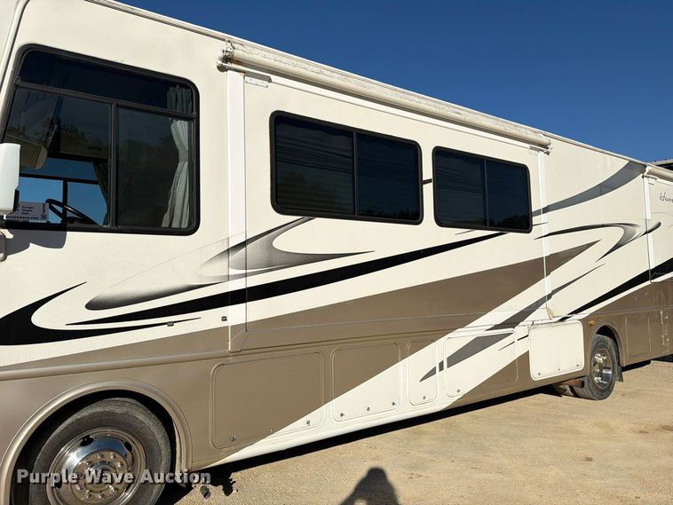 image for item FM6598 2008 Ford Four Winds 34B Hurricane  RV
