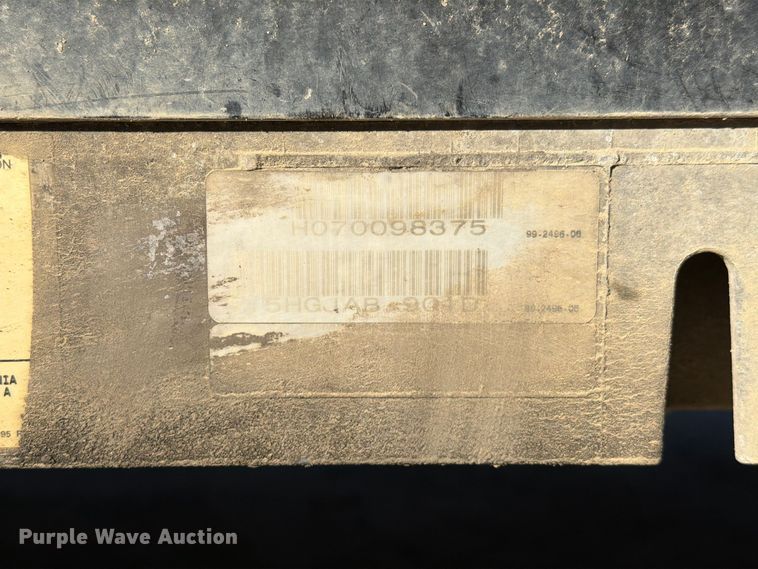 image for item FM6598 2008 Ford Four Winds 34B Hurricane  RV