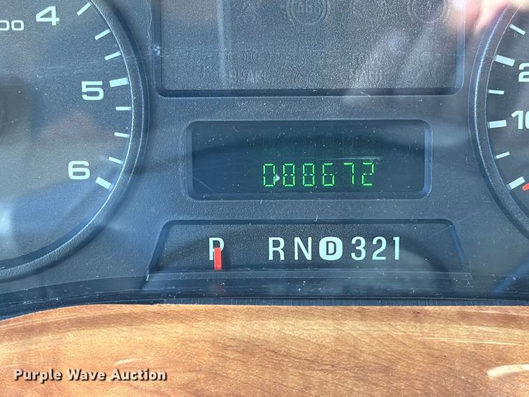 image for item FM6598 2008 Ford Four Winds 34B Hurricane  RV