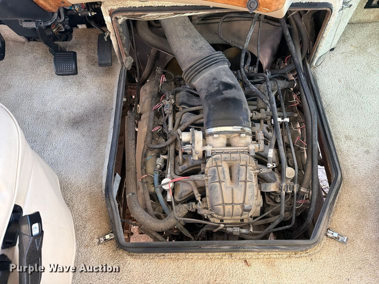 image for item FM6598 2008 Ford Four Winds 34B Hurricane  RV