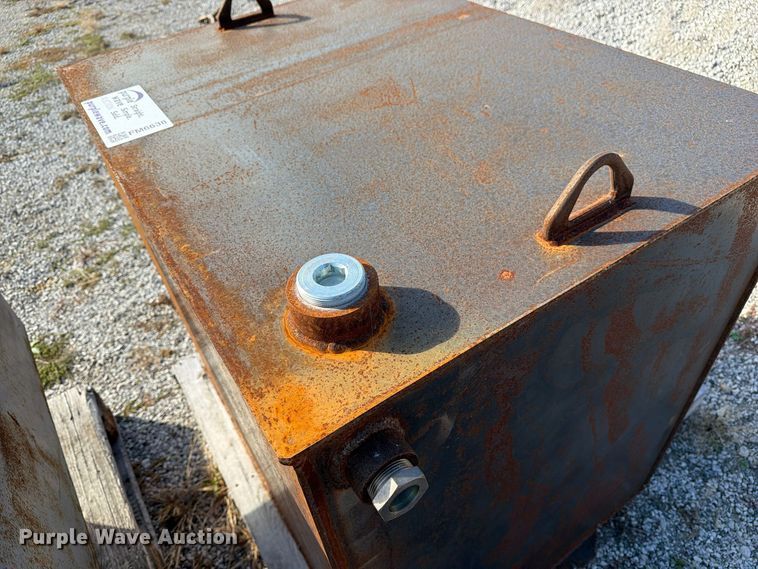 image for item FM6638 (3) steel tanks