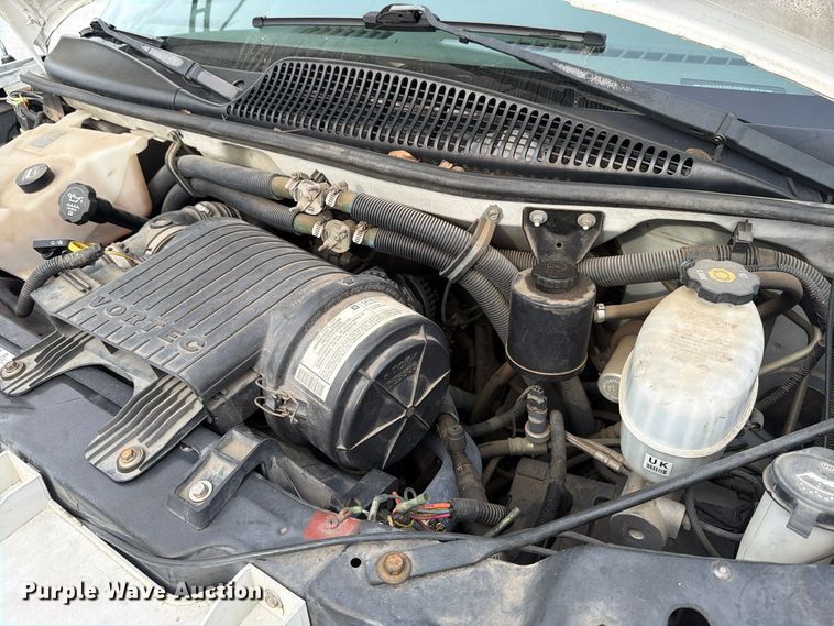 image for item FM8028 2005 Chevrolet Express G3500 school bus