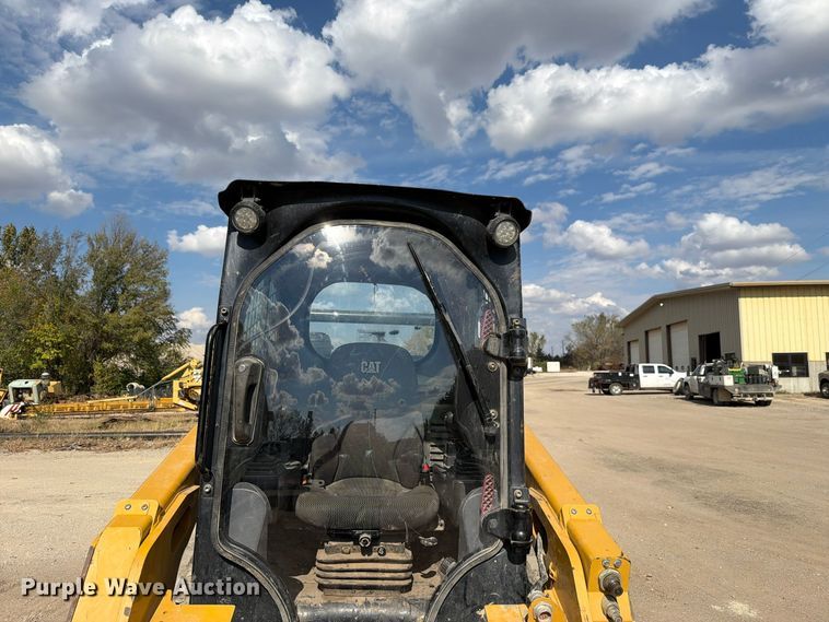 image for item FN1533 2020 Caterpillar 259D3 tracked skid steer loader