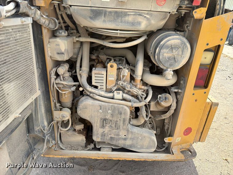 image for item FN1533 2020 Caterpillar 259D3 tracked skid steer loader