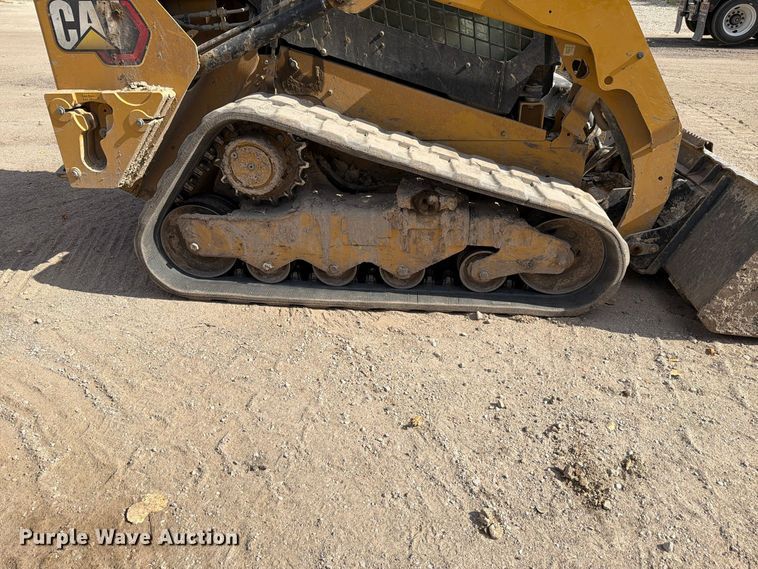 image for item FN1533 2020 Caterpillar 259D3 tracked skid steer loader