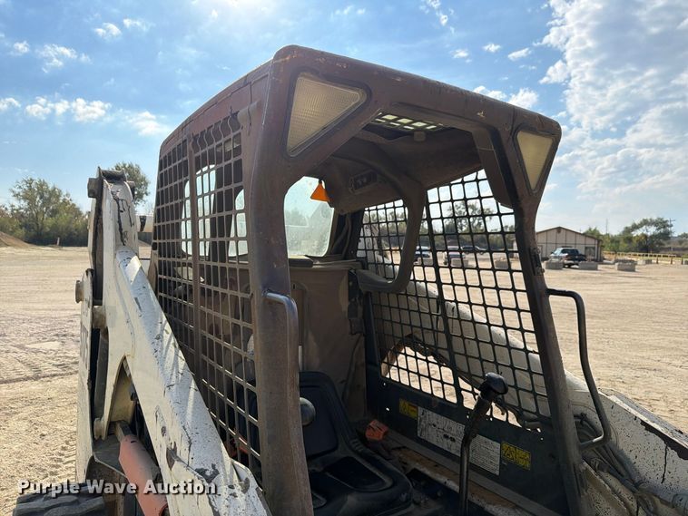 image for item FN1534 2005 Bobcat S175 skid steer loader