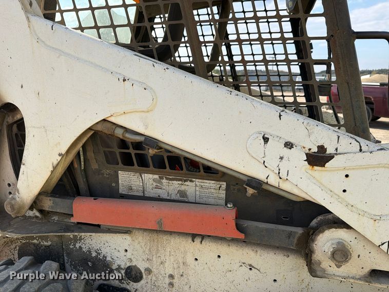 image for item FN1534 2005 Bobcat S175 skid steer loader