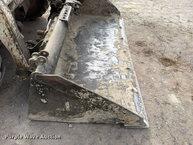 image for item FN1534 2005 Bobcat S175 skid steer loader