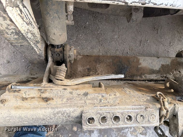 image for item FN1534 2005 Bobcat S175 skid steer loader