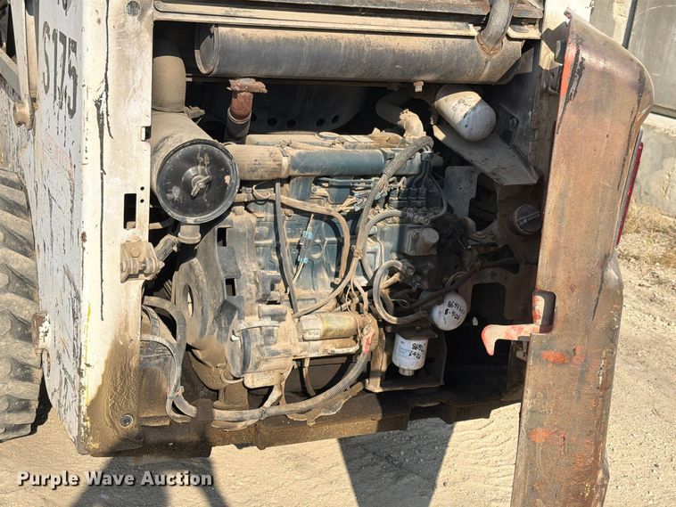 image for item FN1534 2005 Bobcat S175 skid steer loader