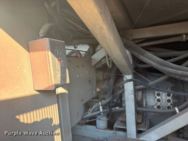 image for item FN2675 2001 Prevost XL2 RV
