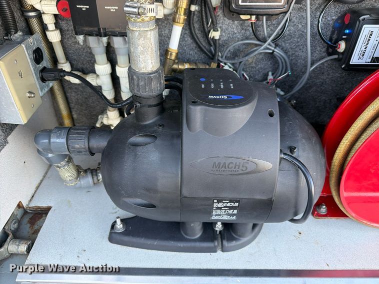 image for item FN2675 2001 Prevost XL2 RV