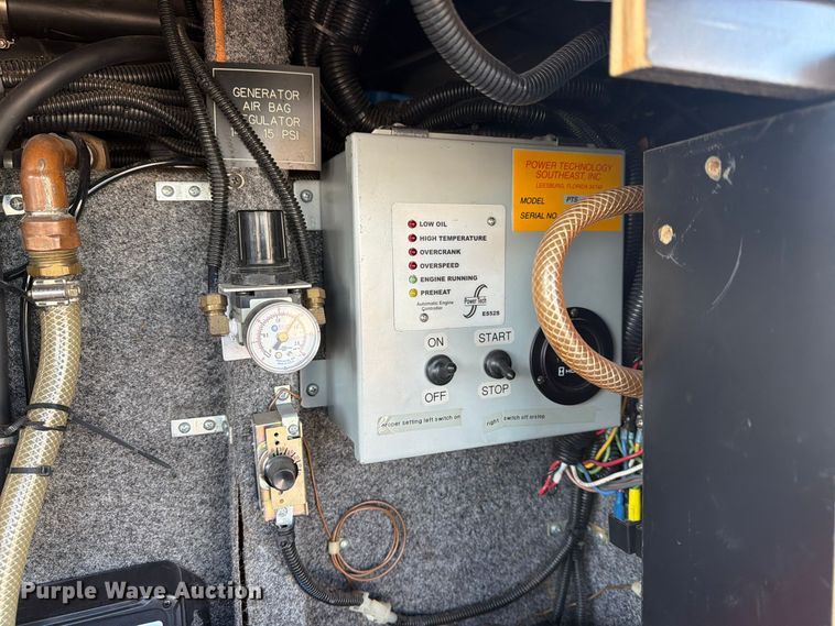 image for item FN2675 2001 Prevost XL2 RV