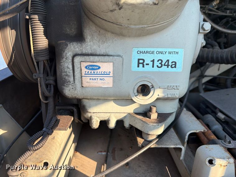 image for item FN2675 2001 Prevost XL2 RV