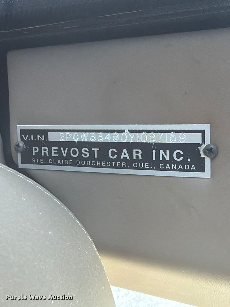 image for item FN2675 2001 Prevost XL2 RV