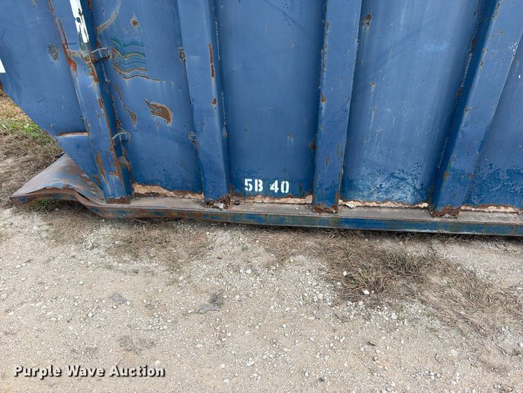 image for item FN5971 Roll-off dumpster