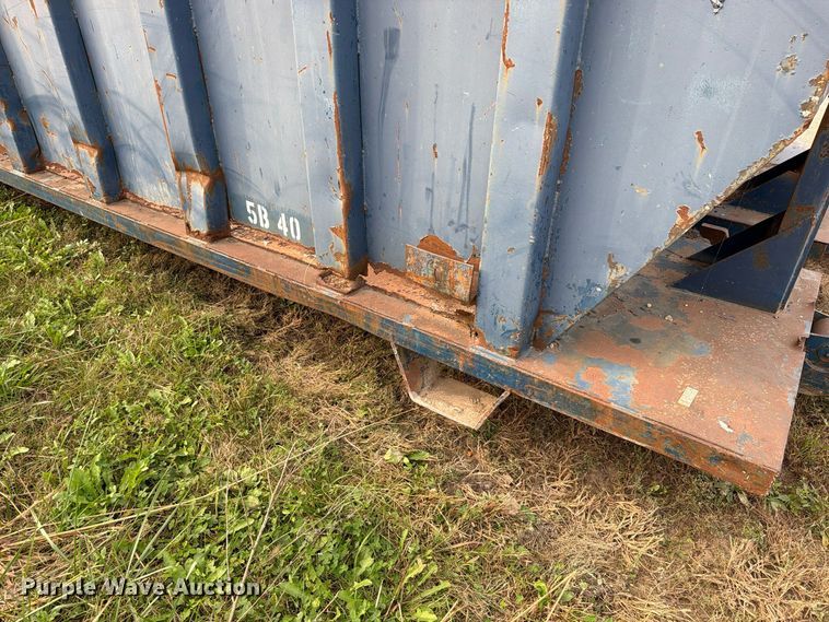 image for item FN5971 Roll-off dumpster