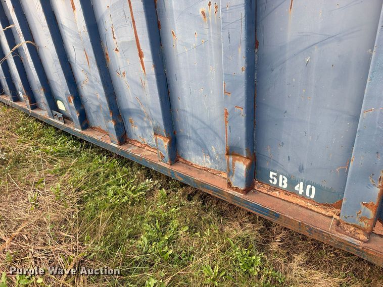 image for item FN5971 Roll-off dumpster